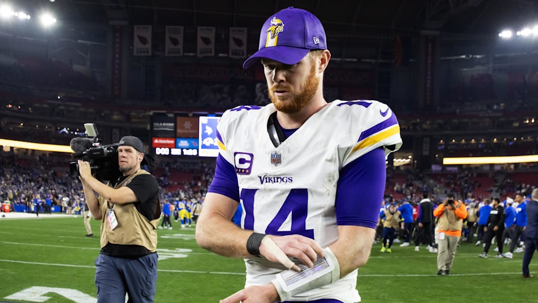 绿联USB4雷电拓展坞